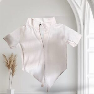 เสื้อครอปไหมพรมคอวีสไตล์มินิมอล